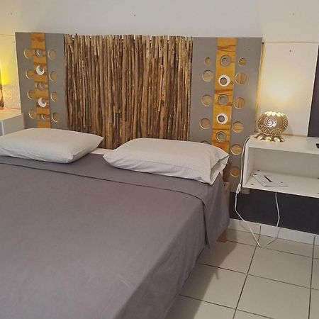 Le Calebassier Apartment กาแยน ภายนอก รูปภาพ